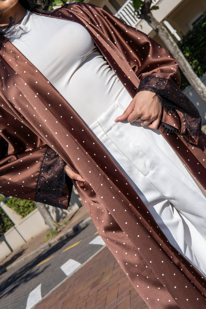Layali lace throw